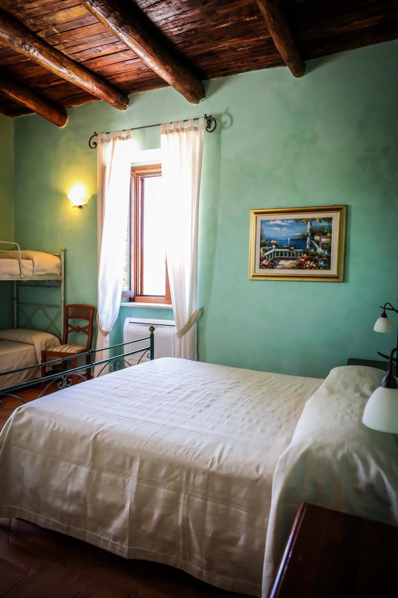 Single Room,1691984660:JPEG